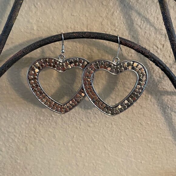 Metal art heart two tone gold and silver earrings - Picture 3 of 9